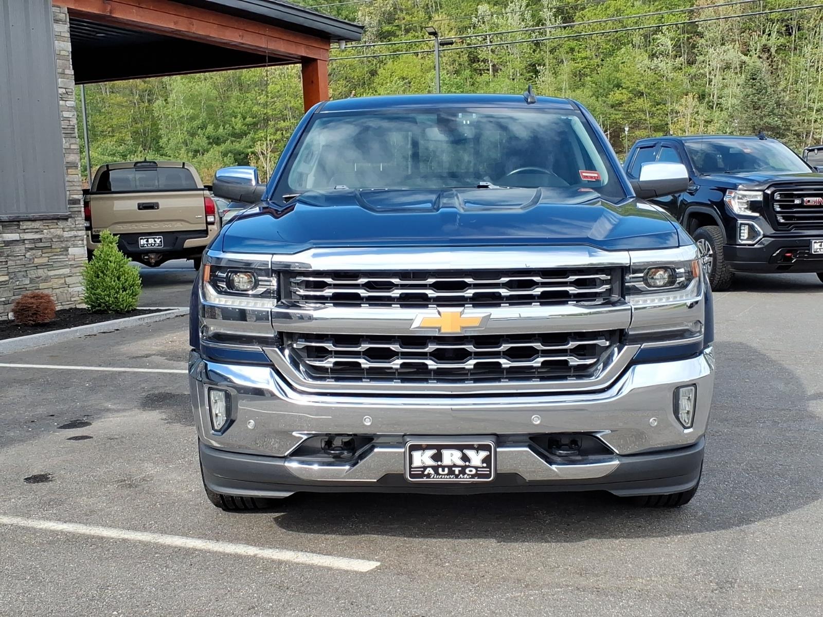 chevrolet silverado 1500 2018 3GCUKSER0JG346786 image chevrolet silverado 1500 2018 3GCUKSER0JG346786 image